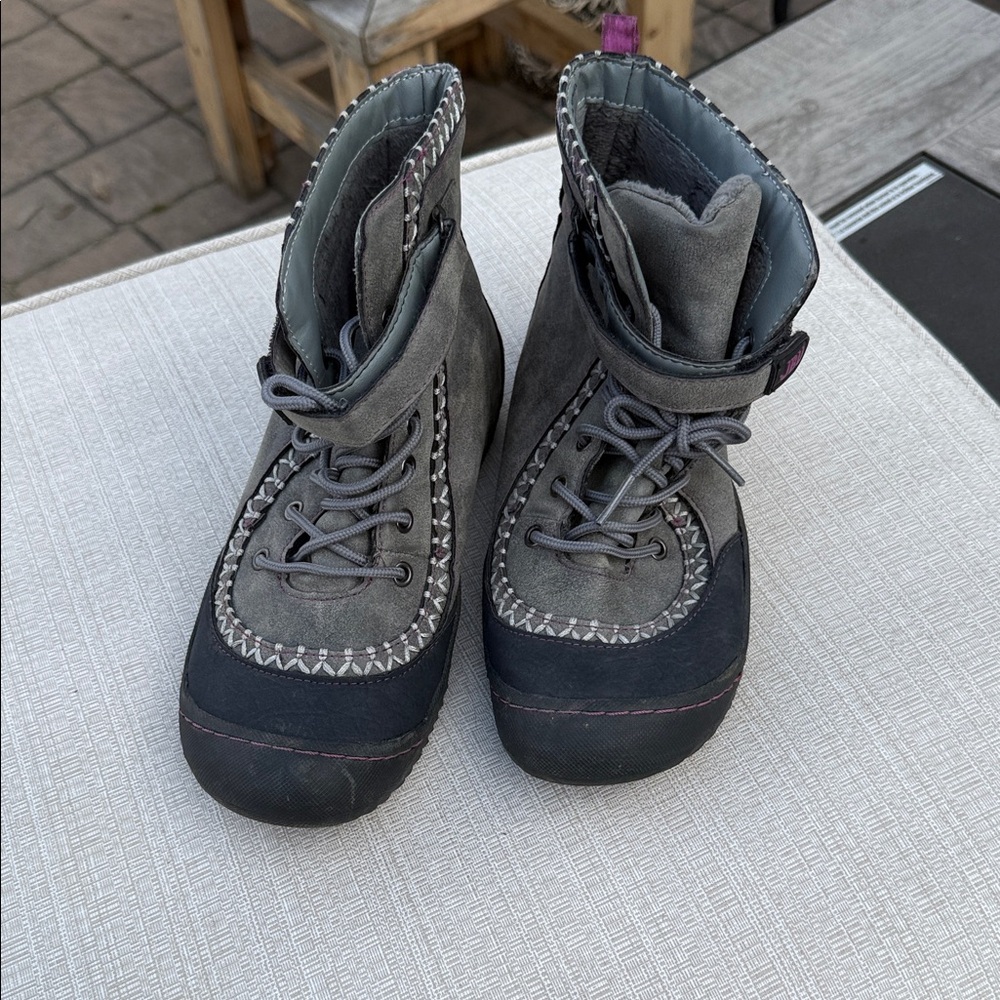 JBU Gray and Black Moto Boots